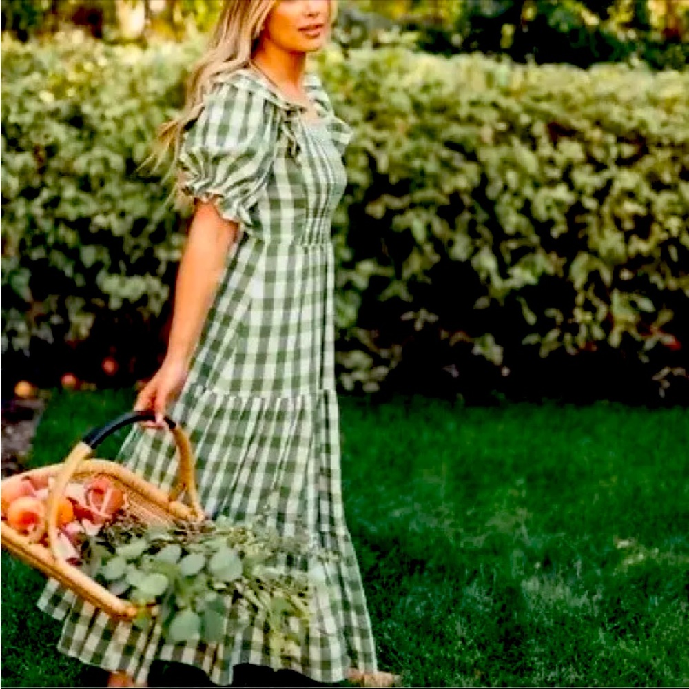 Jessakae Orchard Gingham Midi Dress Green White smocked Size medium cottagecore